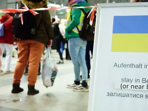 Which German states are accepting Ukrainians in April 2024: problems with entry and current addresses of camps
