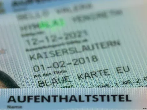EU Blue Card for Ukrainians in Germany: rules, conditions, who can get it and how?
