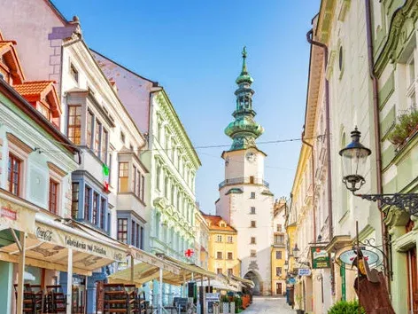 Le service de passeport de SE Document à Bratislava est maintenant ouvert à une nouvelle adresse : détails