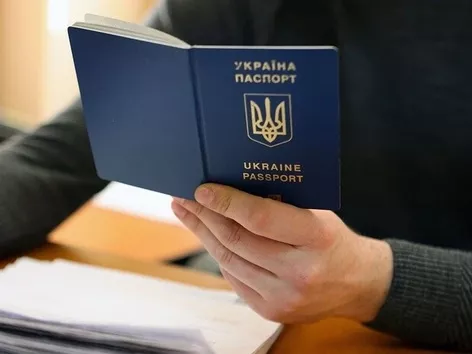 All about residence and acquisition of citizenship by a foreigner in Ukraine after or during service in the AFU