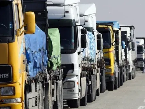 Угорщина вводить нові правила для українських перевізників: що змінюється