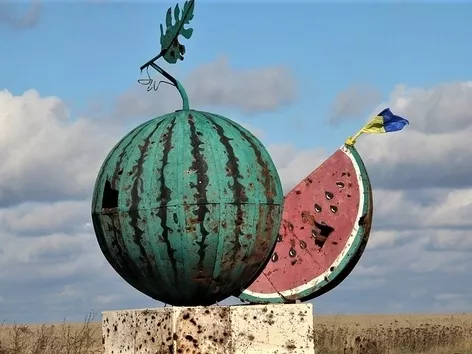 When will Ukrainians and the world be able to enjoy Kherson watermelons again?