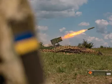 Ситуация на украинском фронте обострилась: где отступает и где наступает армия Украины