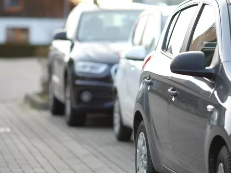 Правила парковки в Швеции: как избежать штрафов?
