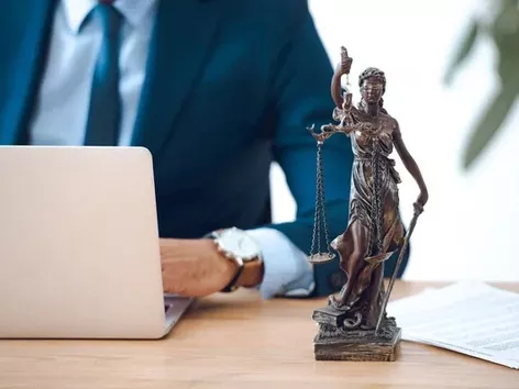 How to obtain temporary protection in Belgium if you were abroad on February 24, 2022 — explained by Visit Ukraine lawyers