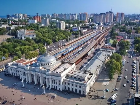 Ukrzaliznytsia hat einen zusätzlichen Zug zwischen Kiew und Odessa für August eingeplant: Fahrplan