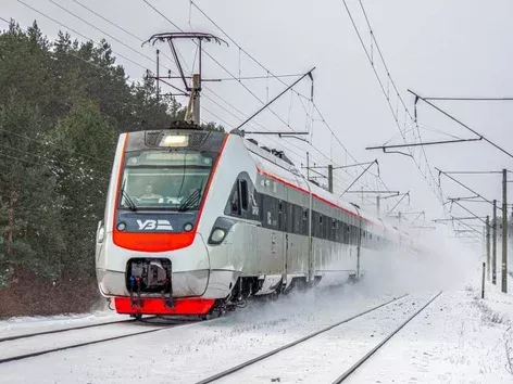 UZ introduces a new high-speed Intercity to Ternopil: schedule and route