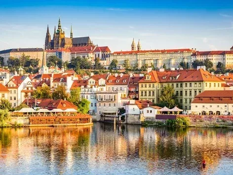 Чехия увеличила выплаты на жилье для украинских беженцев вдвое: новые суммы