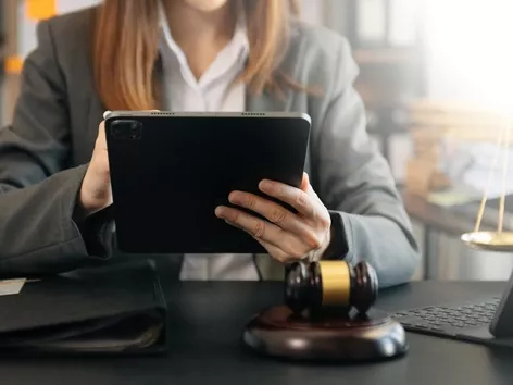 Cómo hacer una invitación para un prometido extranjero a Ucrania: Abogados de Ucrania explican