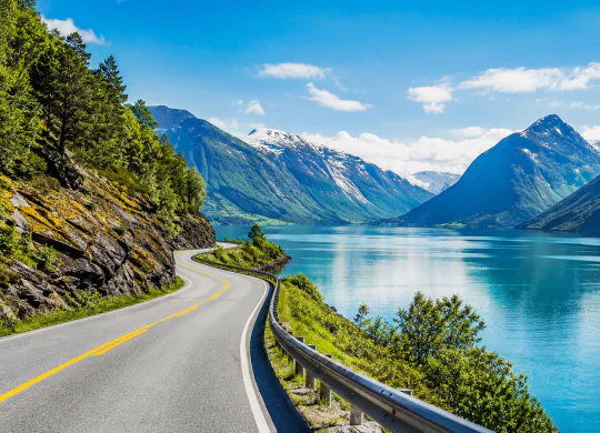 The Best Countries for Road Trips in 2026: Zutobi's New Ranking