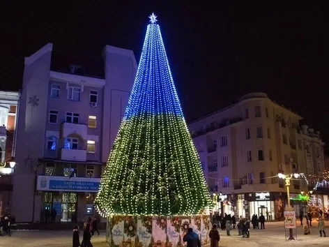 Christmas Ivano-Frankivsk 2025/26: how to plan a trip taking into account alarms and curfew