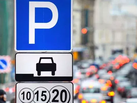 Parking fees have been temporarily canceled in Kyiv
