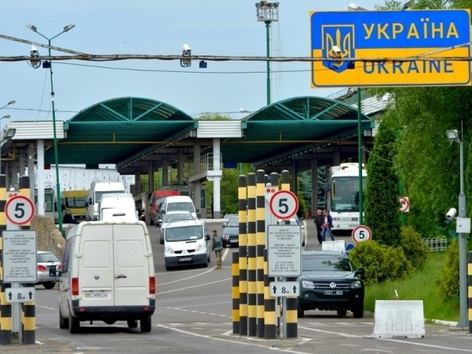 Ukrainians who were forced to leave for the Baltic countries will be able to return home for free