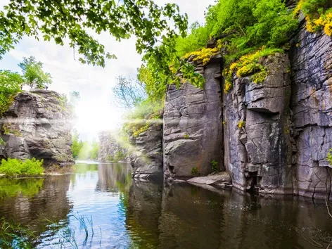 Top 6 natural wonders of Ukraine: amazing canyons that are worth seeing with your own eyes