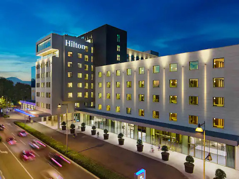 Hilton and other hotels in Europe offer free accomodation for Ukrainians