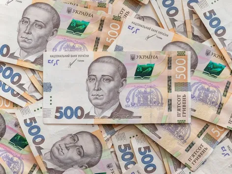 Pomoc finansowa w wysokości 10 800 UAH od Caritas: Kto może się ubiegać i jak aplikować?