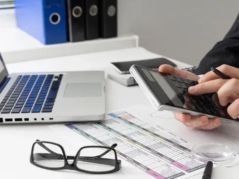 Oficina autónoma en Ucrania: cómo los freelancers pueden prepararse para los cortes de energía en 2026