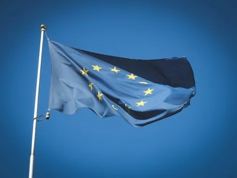 Die EU führt das EES (Einreise-\/Ausreise-System) ein: neue Regeln für die Einreise und Ausreise nach Europa im Jahr 2025