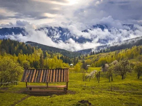 Тур до Карпат з Visit Ukraine: Гуцульщина – пригоди в горах