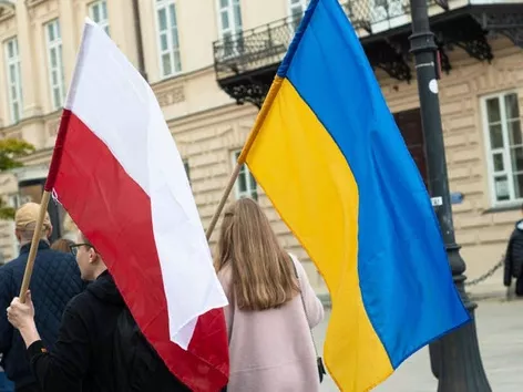 Protests in Poland and support for Ukraine. How many Poles are in favor of ending aid to Ukrainians?