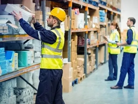 Die 10 bestbezahlten Jobs in Polen ohne Abschluss: wie viel Ukrainer 2025 verdienen können