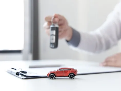 Mini-Hull-Versicherung und Autodiebstahl: Deckt die Versicherung das ab?