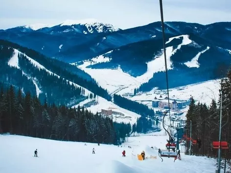 How much does a vacation in the Carpathians cost in December?