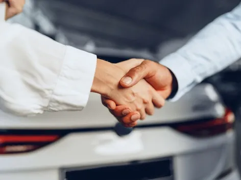 Come vendere un'auto con targa ucraina in Europa: cosa devono sapere gli ucraini