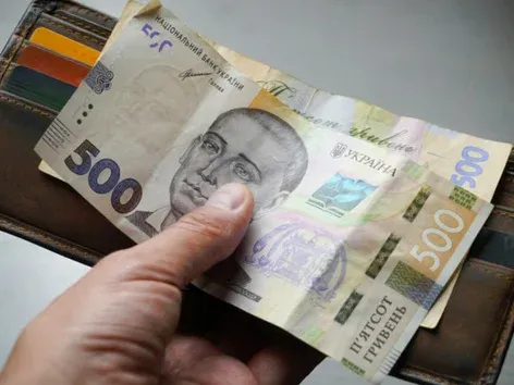 Ukraina rozszerzyła pomoc dla osób wewnętrznie przesiedlonych za pośrednictwem portalu PFU: nowe zasady płatności i aplikacja online