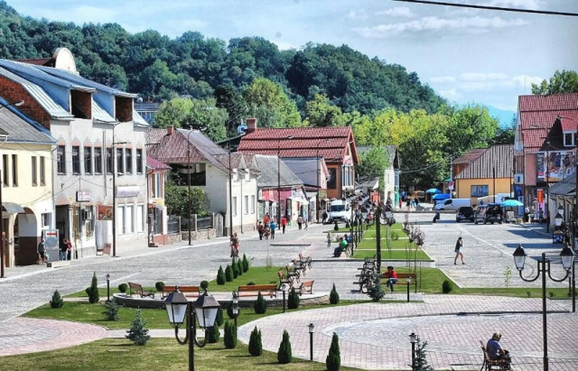 Dove andare a giugno: le migliori località per una vacanza in Ucraina